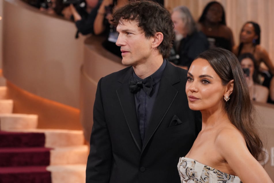 Seit drei Jahren nicht gesehen: Kunis & Kutcher zurück auf dem roten Teppich