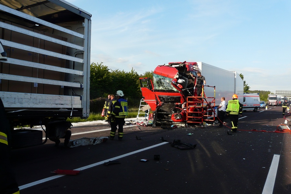 Unfall A2 Heute & Gestern: Aktuelle Unfallmeldungen Von Der A2 | TAG24