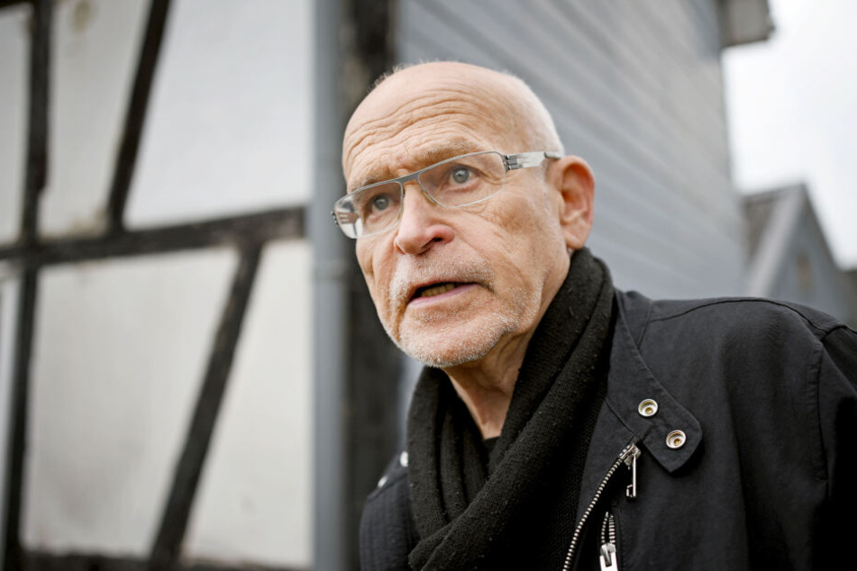 Der berühmte Journalist ist 76 Jahre alt.