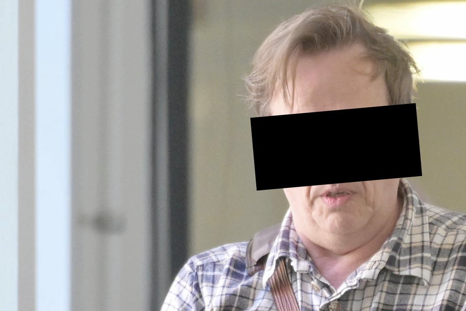 Rocker beleidigte die Polizei: 910 Euro für einen Stinkefinger