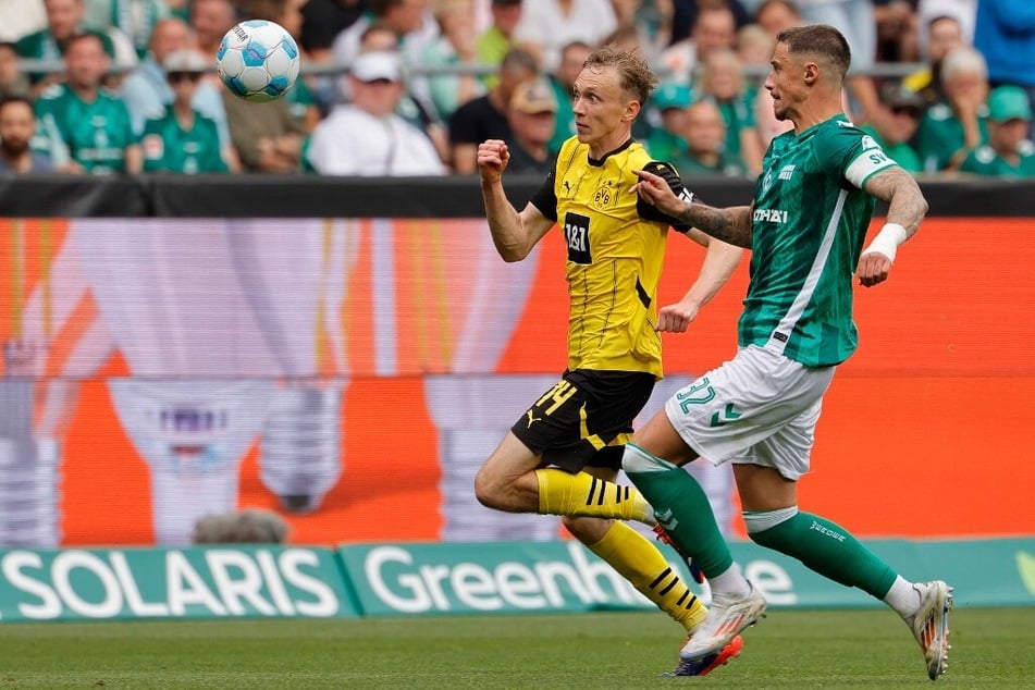 Seit Beginn der neuen Saison sprintet Maximilian Beier (l.) im BVB-Trikot.