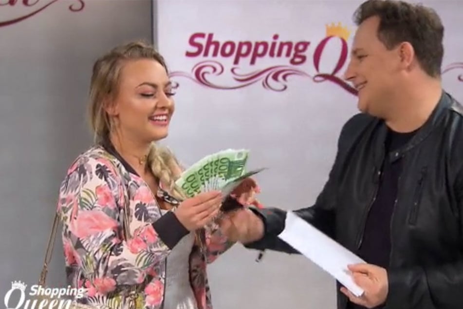 Stardesigner und Moderator Guido Maria Kretschmer krönte Outfitberatin und Fashion-Bloggerin Irina (24) zur Shopping-Queen von Leipzig. Sie darf sich über 1000 Euro freuen.