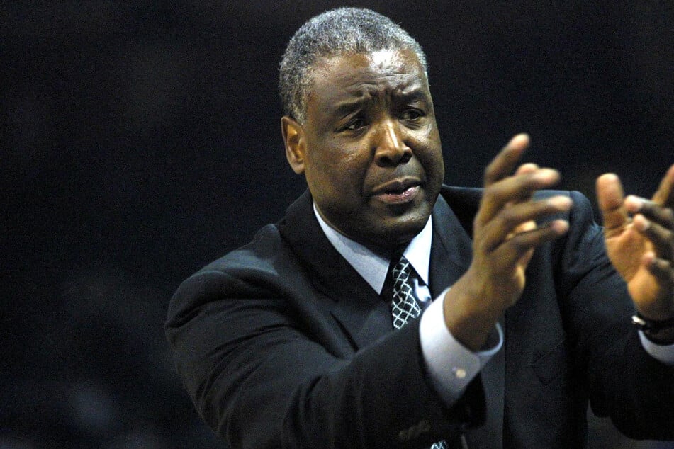 Paul Silas, NBA winner and LeBron James' first coach, passes away