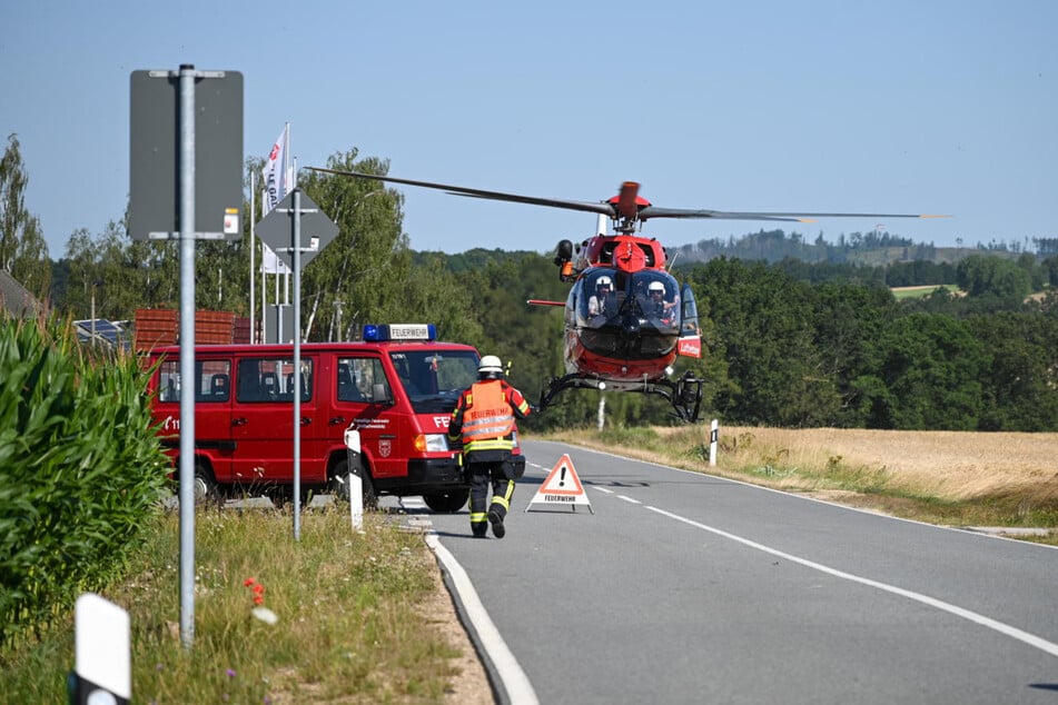 Auch ein Hubschrauber war im Einsatz.