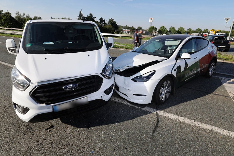 An dem Unfall bei Glauchau waren mehrere Fahrzeuge beteiligt.
