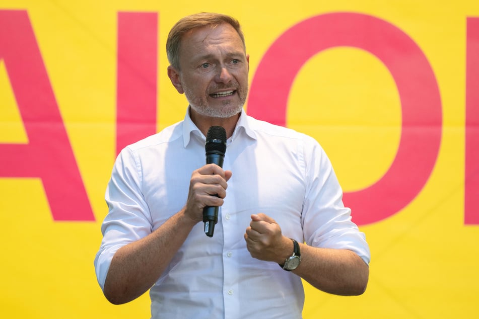 Bundesfinanzminister Christian Lindner (45) trat am Dienstagabend in Dresden auf.