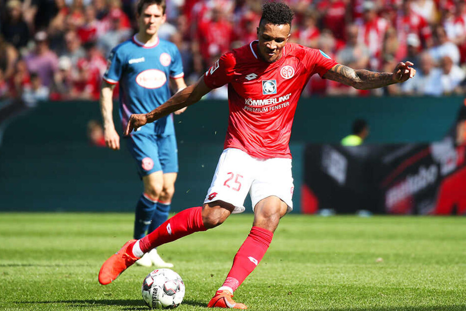 Leistungsträger Jean-Philippe Gbamin wechselte für 25 Millionen Euro Ablöse in die Premier League zum FC Everton.