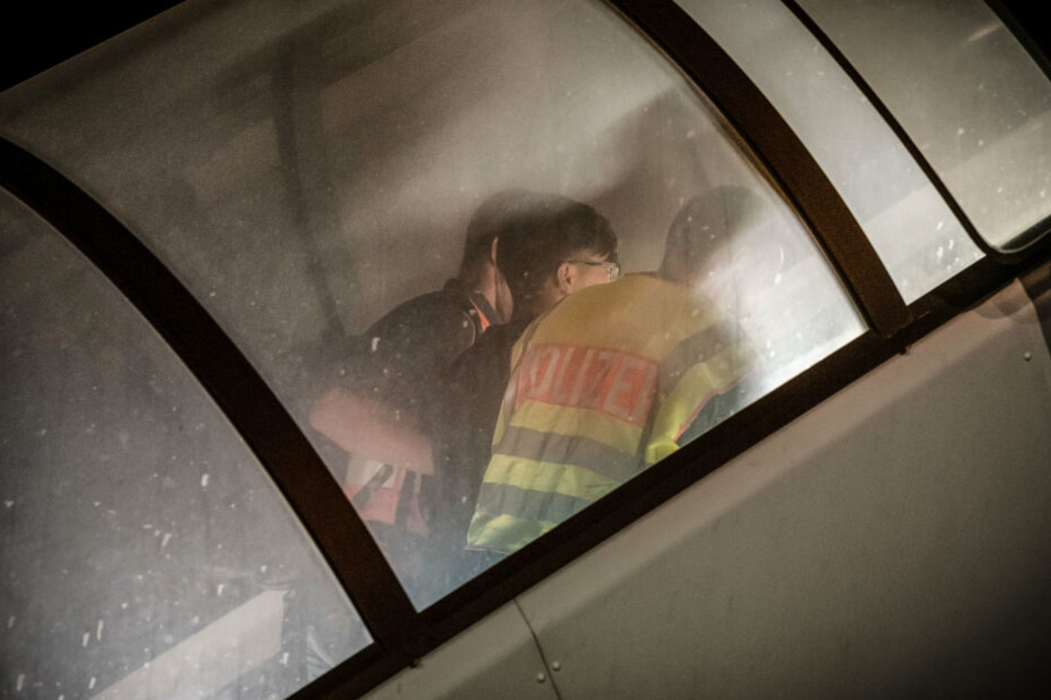 45 Afghanen wurden am Mittwoch vom Flughafen Halle/Leipzig nach Kabul geflogen.