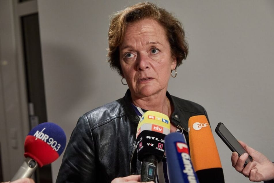 Anna von Treuenfels-Frowein gibt ein Interview. Die FDP schaffte es nach Behebung der Wahl-Panne doch nicht in die Bürgerschaft.