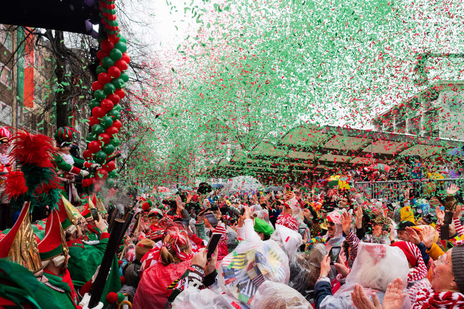 Auch in diesem Jahr haben es die Kölner an Karneval ordentlich krachen lassen.