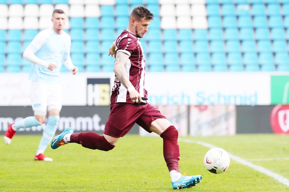 Andreas Wiegel (31) lief in der vergangenen Saison für den BFC Dynamo in der Regionalliga Nordost auf und wurde Meister, verpasste in den beiden Entscheidungsspielen jedoch den Aufstieg in die 3. Liga.