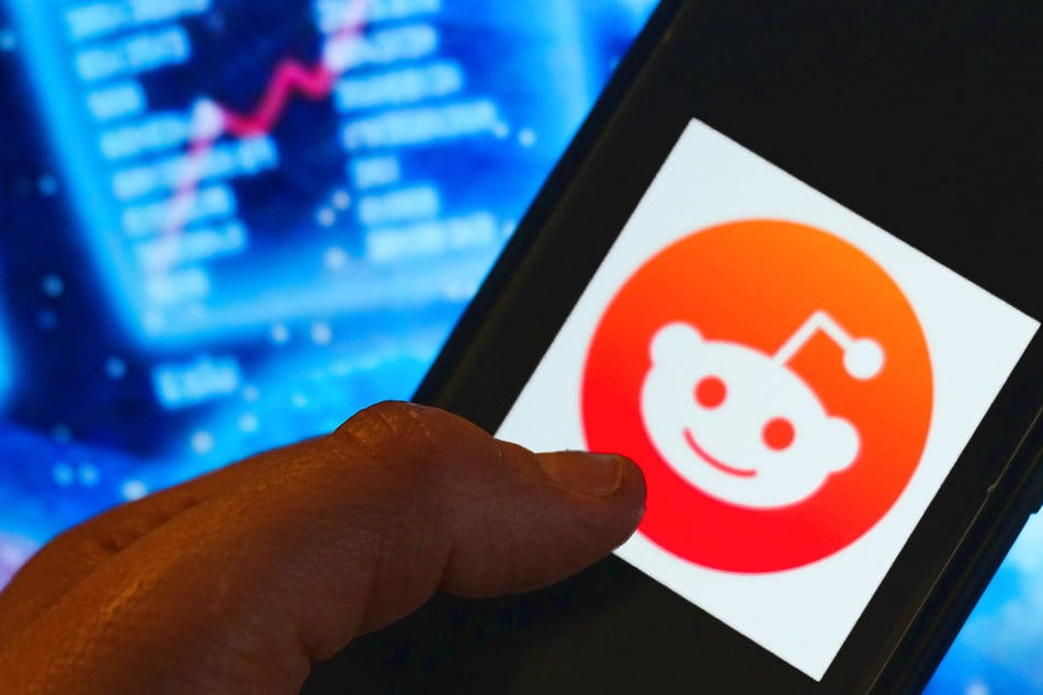 Reddit is about to go public after filing official documents!