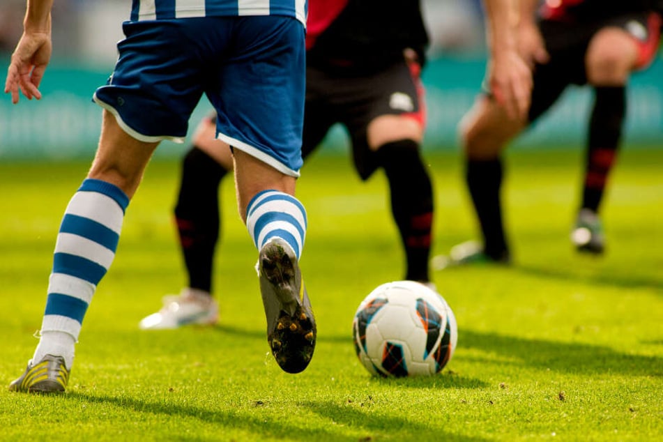 Die Kicker vom SV Hintereben sorgten wohl für ein absolutes Novum im Fußball. (Symbolbild)