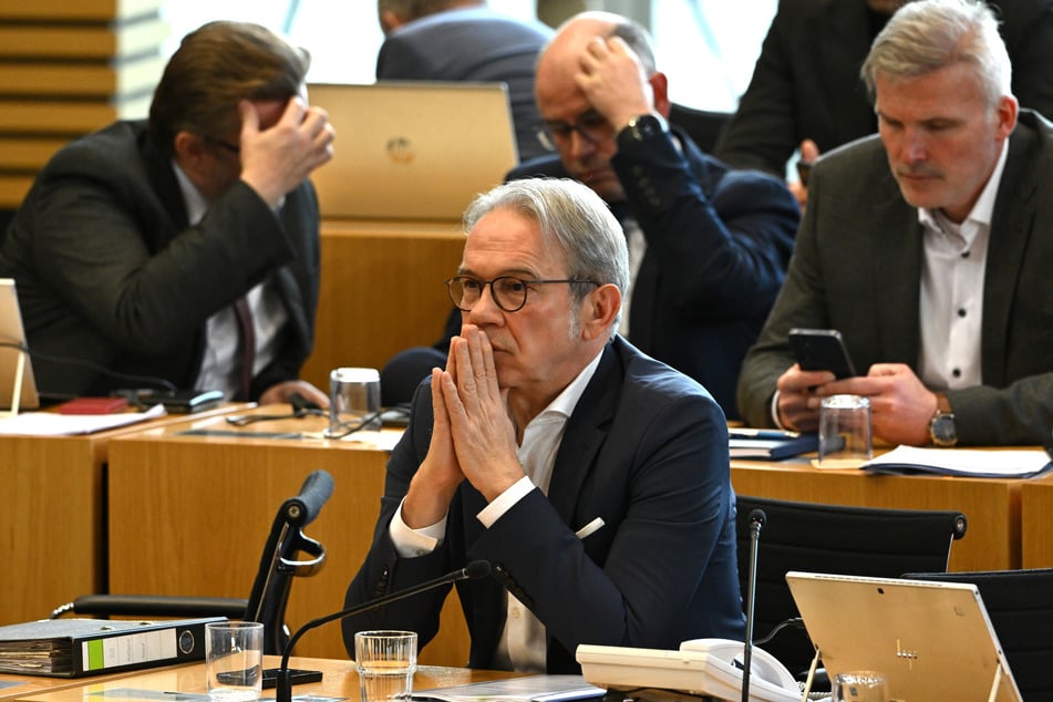 Die AfD hat sich auf Thüringens Innenminister Georg Maier (58, SPD) eingeschossen.