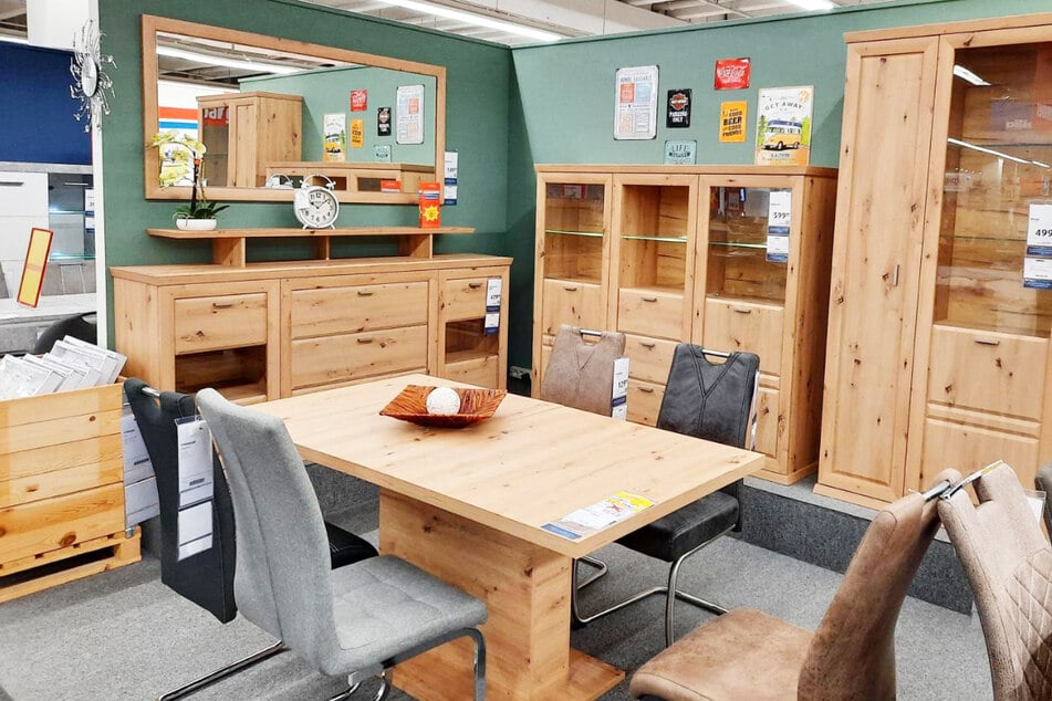 ROLLER verkauft Möbel im Abverkauf jetzt stark reduziert