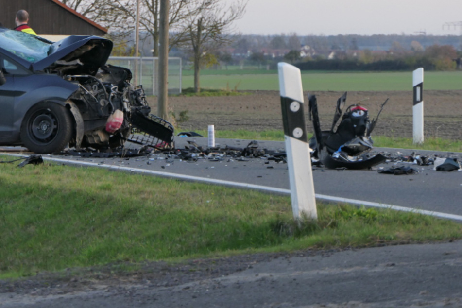 Motorradfahrer stirbt bei Frontalcrash im Landkreis Leipzig