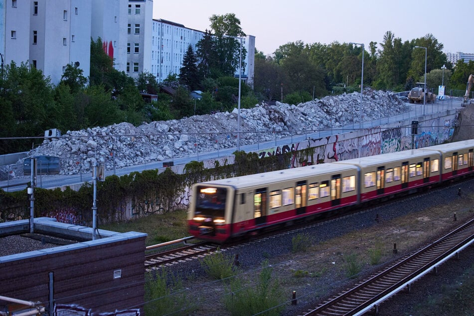 Nach dem Abriss der beiden Brücken hat sich der Verkehr eingependelt.