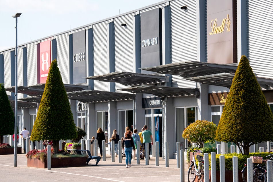 Im Ochtum Park winken krasse Rabatte bis zu 70 Prozent auf Top-Marken wie Nike, Guess, Marc O'Polo, Adidas und viele mehr.