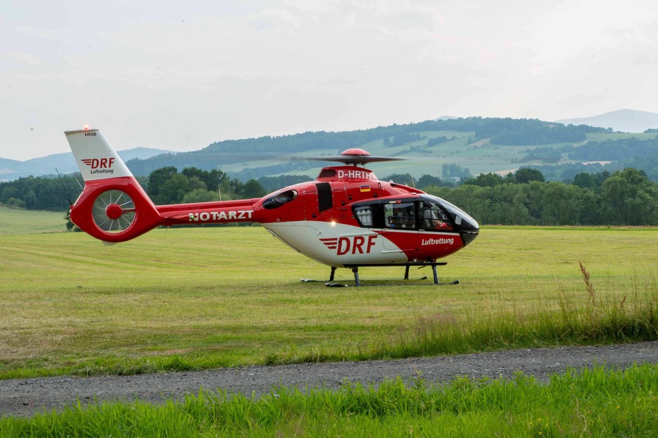 Per Rettungshelikopter wurde die schwer verletzte Frau ins Krankenhaus transportiert.