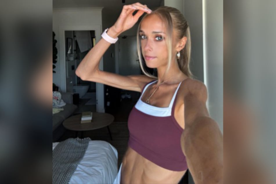Die Influencerin erzählte ihrem Partner zunächst nichts von ihrer Erkrankung und dem Klinik-Aufenthalt.