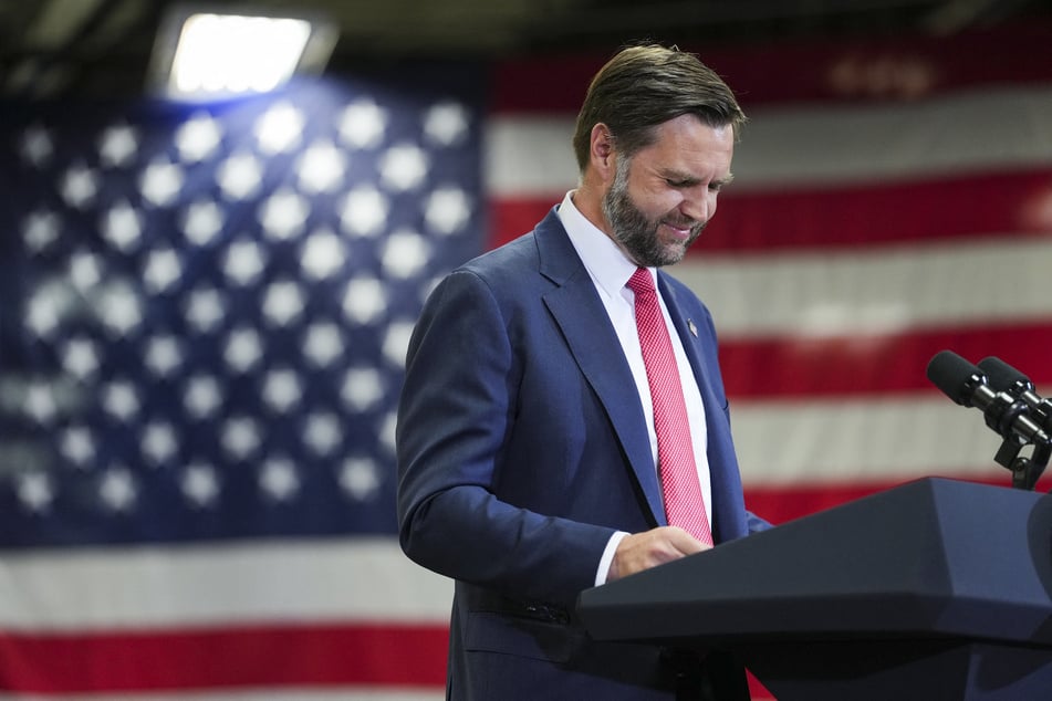 Vice President JD Vance said that US citizens should reject the "crazy leadership" in Washington.