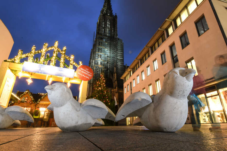 Schon 2018 schützten Beton-Spatzen die Ulmer vor Terror-Anschlägen.