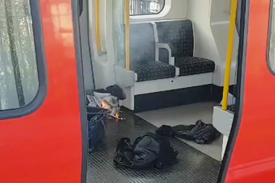 Bei der Explosion einer selbstgebauten Bombe waren am Freitag mindestens 29 Menschen verletzt worden.