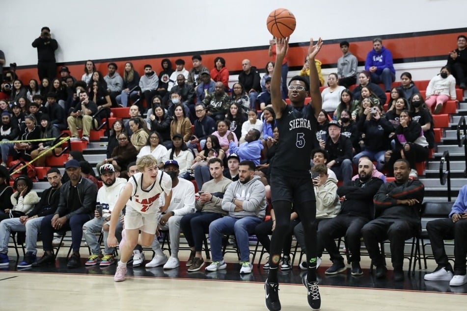 Bryce James, the youngest son of four-time NBA champion LeBron James, is continuing to make a name for himself on the court after a stellar showing at the Nike EYBL circuit this weekend.