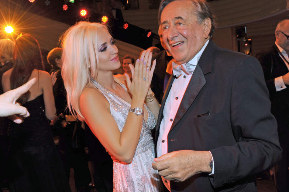 Nach der Trennung von Richard Lugner (87) wollte es bei Cathy nicht mehr so recht klappen in der Liebe.