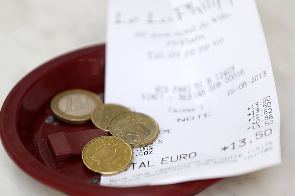 So sieht's oft in der Gastronomie aus: Trinkgeld hat eine lange Tradition, bleibt jedoch immer häufiger auf der Strecke.