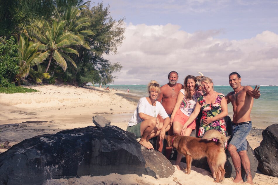 Sand statt Schnee: Nicole mit Freund, Mutter, Onkel und Tante an Weihnachten vor zehn Jahren.