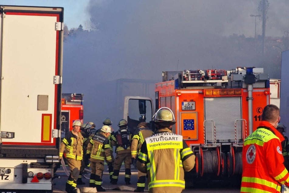 Die Feuerwehr brachte den Brand am späten Nachmittag unter Kontrolle.