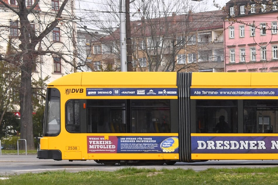 Die junge Frau stieg am Fetscherplatz aus und wandte sich an die Polizei. (Symbolbild)