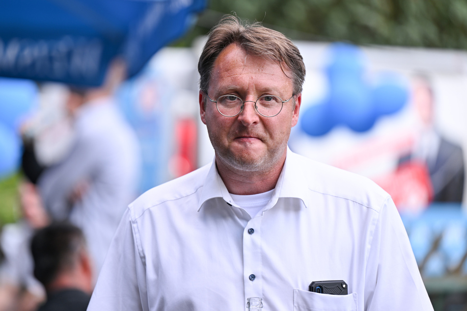 Robert Sesselmann (50, AfD) ist der erste AfD-Landrat in Deutschland.