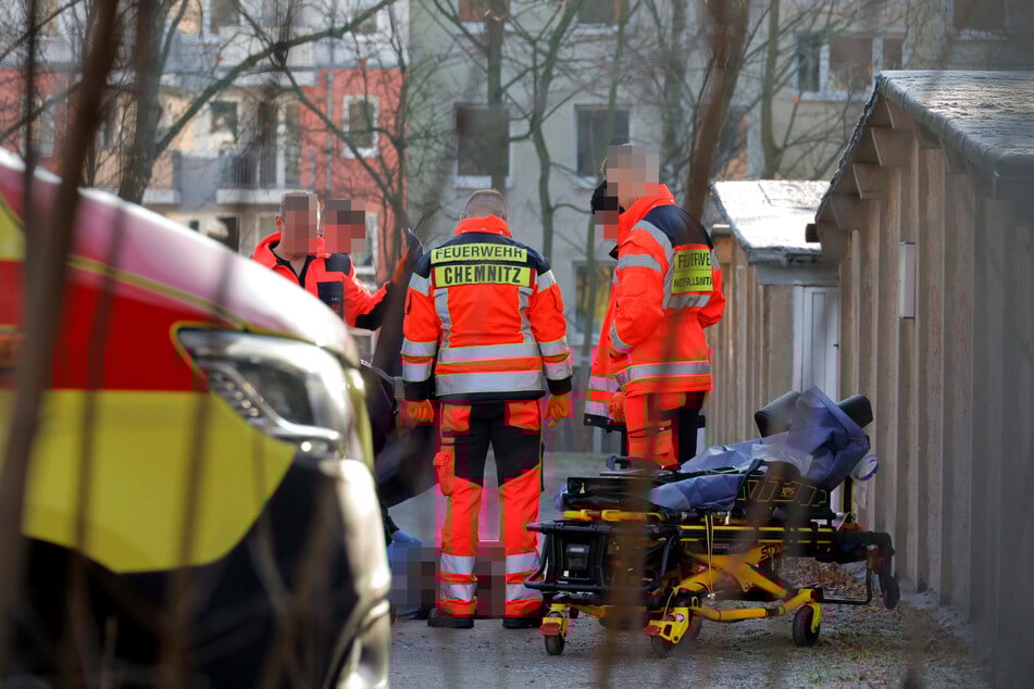 Der gerufene Notarzt stellte den Tod des Seniors fest.