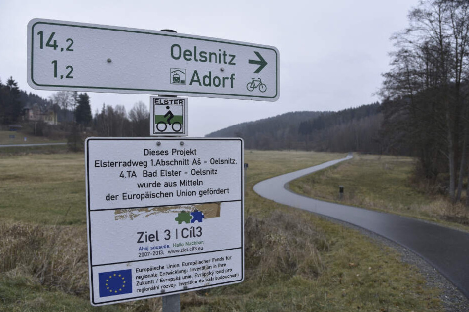 Ein Fall fürs Schwarzbuch: der illegale Radweg im Vogtland. Er ist gesperrt.