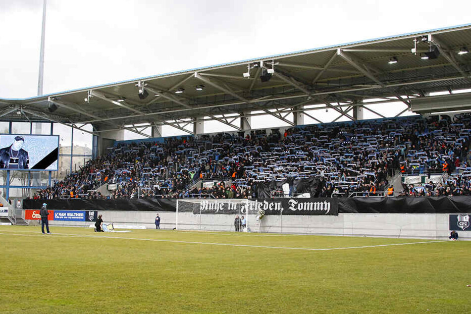 Für David Bergner der Grund allen Überls: Die Trauerfeier im Stadion am 9. März vor der Partie gegen Altglienicke.
