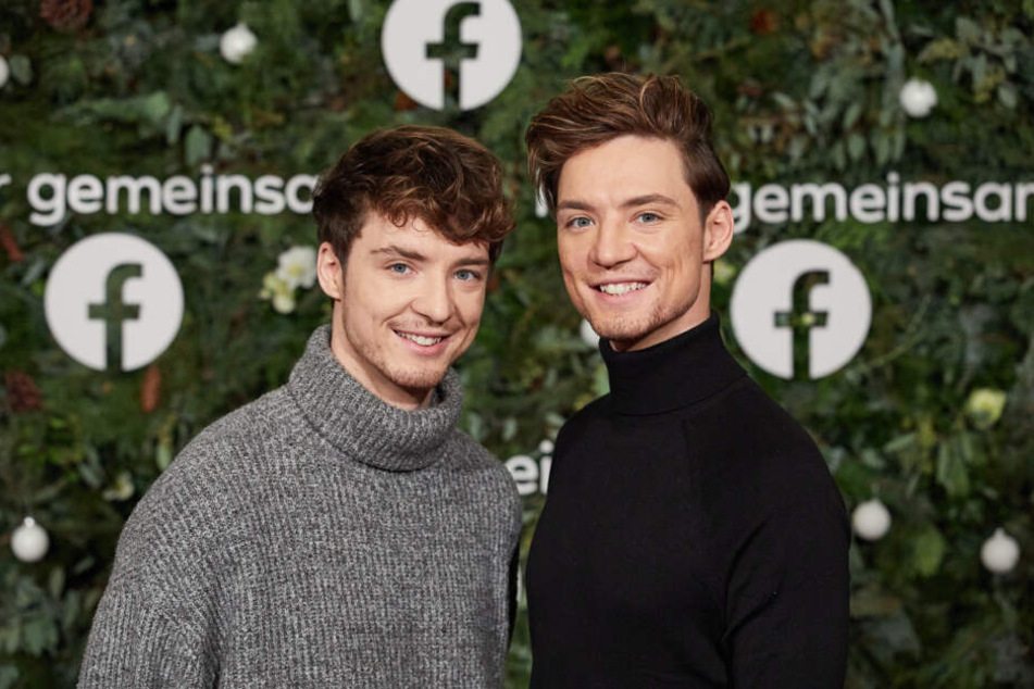 Die Lochis, Musik- und Comedyduo, kommen zum weltweit ersten Facebook-Weihnachtskonzert in die Laeiszhalle.