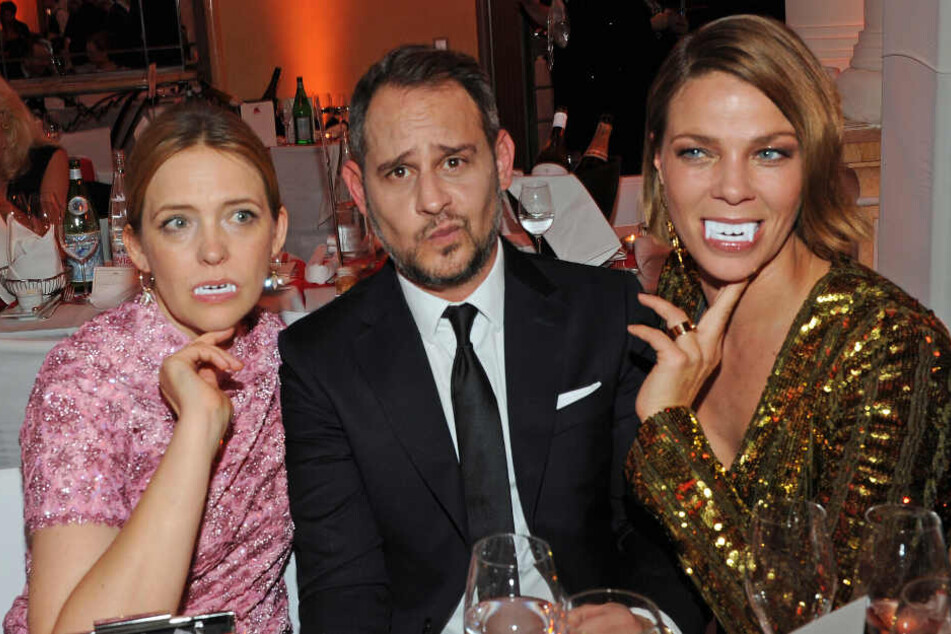 Schauspieler Laura Tonke (v-l), Moritz Bleibtreu und Jessica Schwarz.