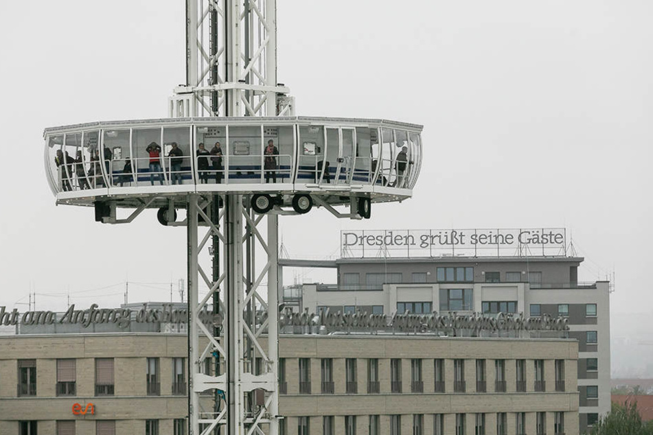 Bis zu 40 Gäste kann die Kabine des Cityskyliners in eine Höhe von 72 Metern befördern.