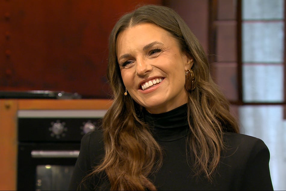 Moderatorin Laura Wontorra (36) gilt seit dem Ehe-Aus mit Ex-Bundesliga-Star Simon Zoller (34) offiziell als Single.