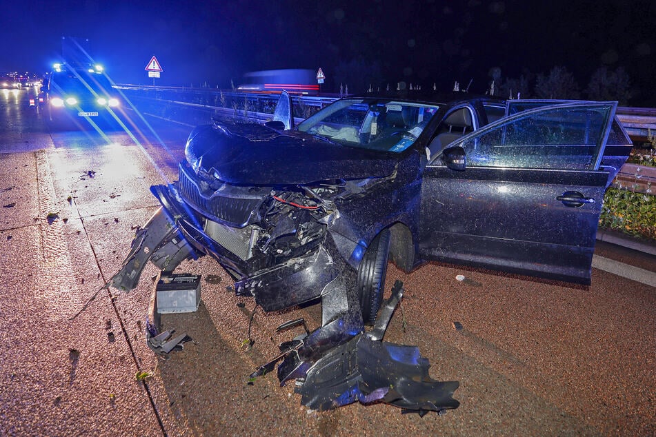 Unfall A4: Vollsperrung nach schwerem Unfall auf A4