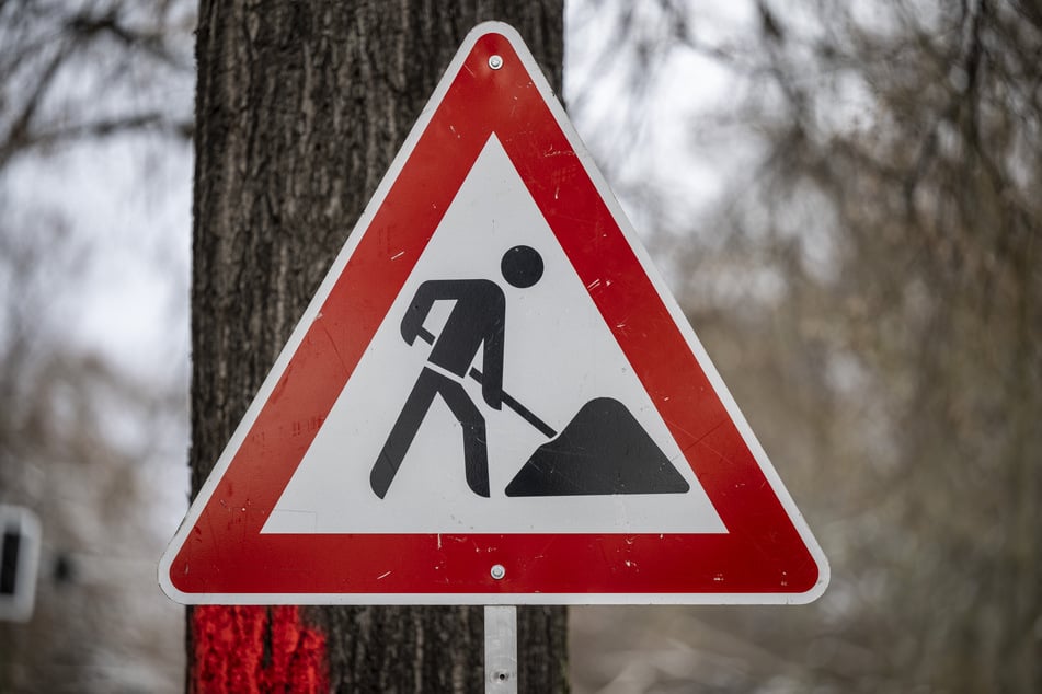 Unter anderem kommt es auf der Nordstraße in Chemnitz zu Bauarbeiten. (Symbolbild)