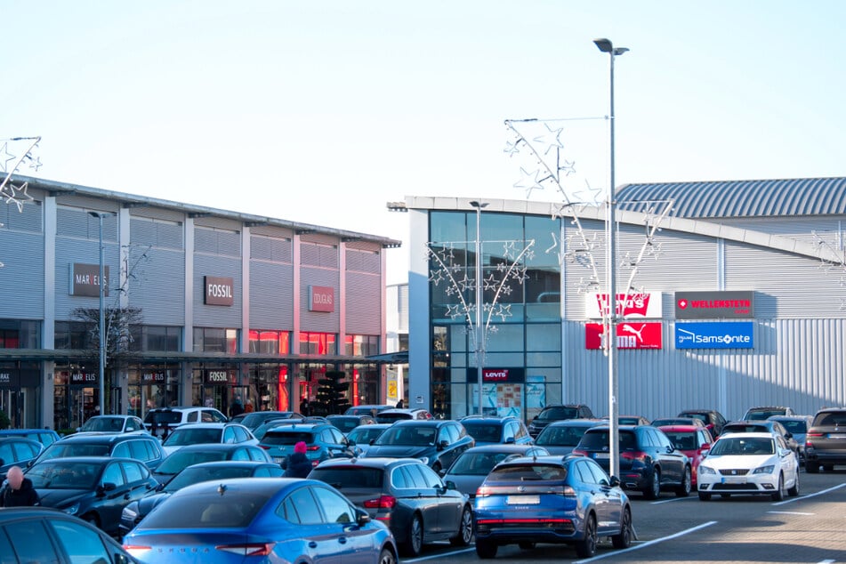 Der Ochtum Park Bremen ist easy über die A1 erreichbar, Ausfahrt Bremen/Brinkum.