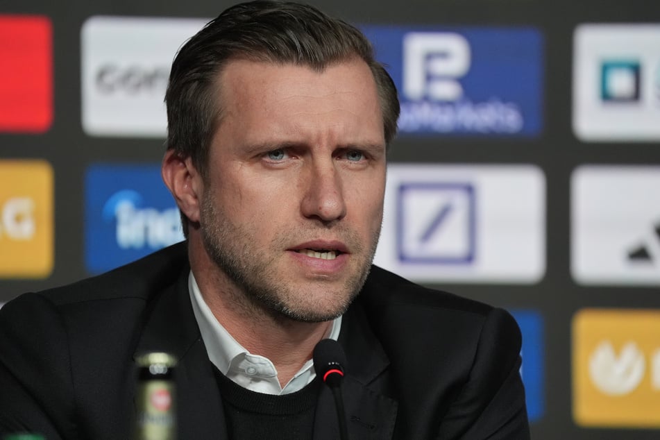 SGE-Sportvorstand Markus Krösche (45) wirbt schon länger um das große Talent und will im Sommer endgültig zuschlagen.