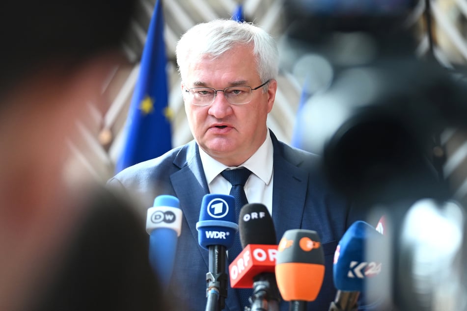 Der ukrainische Außenminister Andrij Sybiha (51) äußerte sich nun zu denn russischen Angriffen.