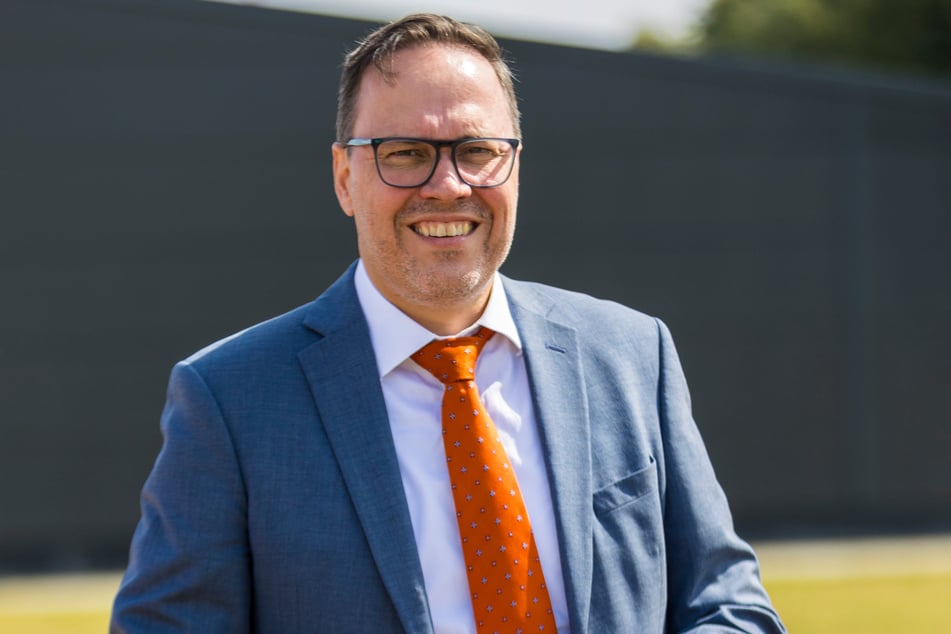 Wirtschaftsminister Dirk Panter (51, SPD): ohne gute Arbeit keine Fachkräftesicherung.