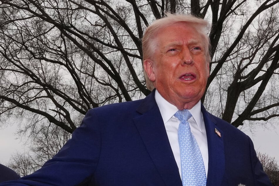 US-Präsident Donald Trump betont, die USA hätten den Iran "von der Landkarte gefegt".