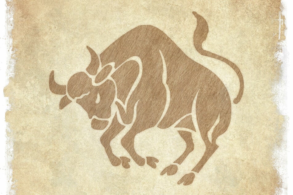 Your personal and free Taurus monthly horoscope for July 2023.