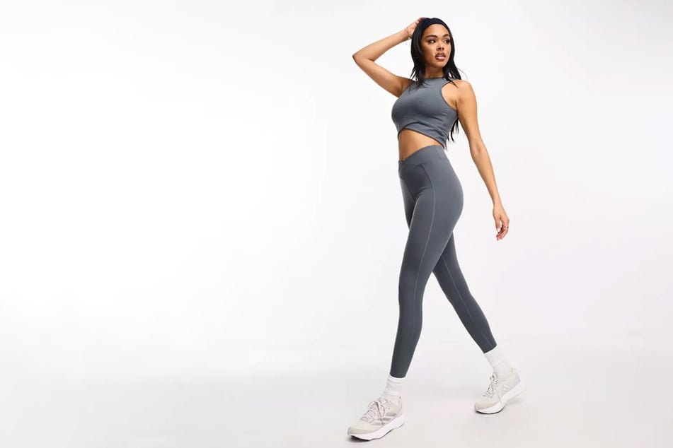 5 stylische Leggings für Damen, die nicht einschneiden